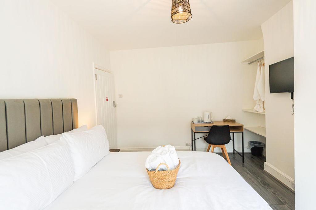 Room In Anfield Liverpool Exterior foto