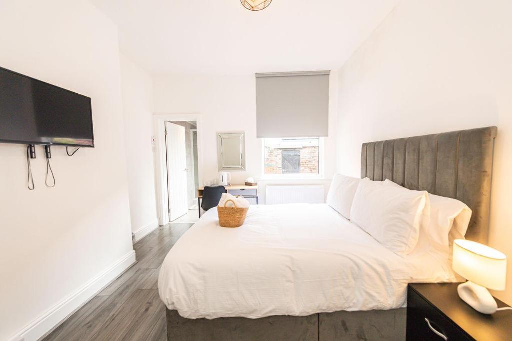 Room In Anfield Liverpool Exterior foto